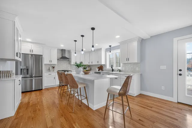 $869,900 | 17 Elm Court, Barrington, NH 03825