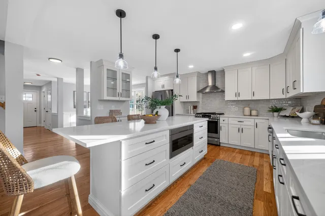 $869,900 | 17 Elm Court, Barrington, NH 03825