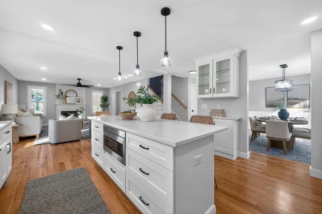 $869,900 | 17 Elm Court, Barrington, NH 03825