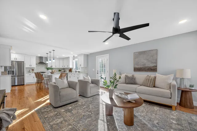 $869,900 | 17 Elm Court, Barrington, NH 03825