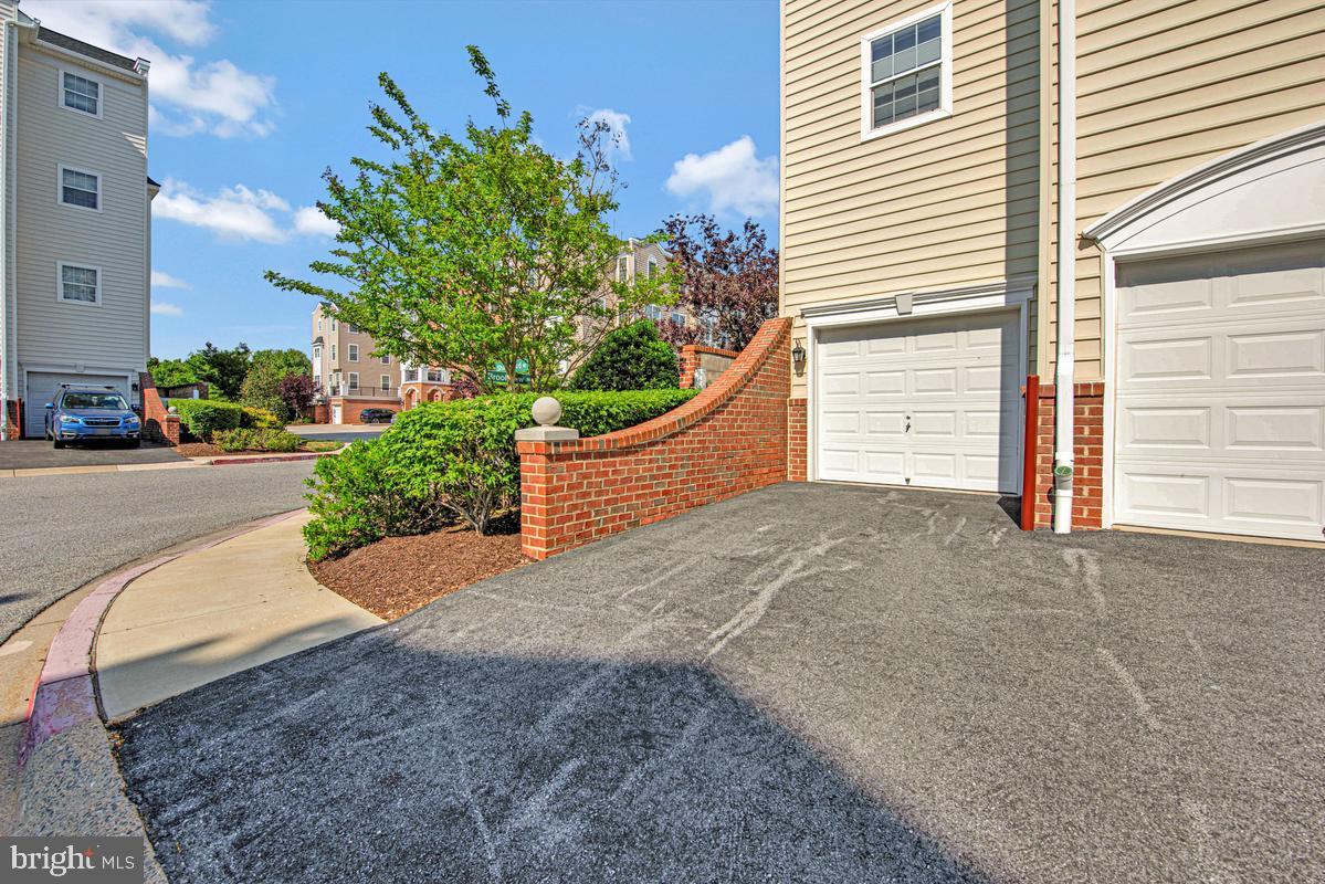 7335 Brookview Road, Unit 303 Elkridge, MD 21075 - Photo 29 of 50 Garage Exterior
