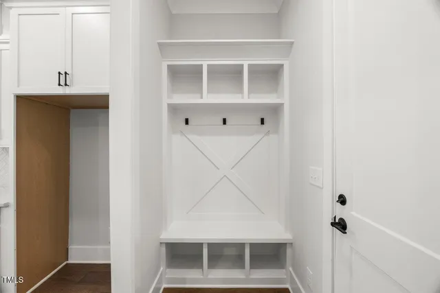 $1,075,000 | 9004 Penny Road, Raleigh, NC 27606