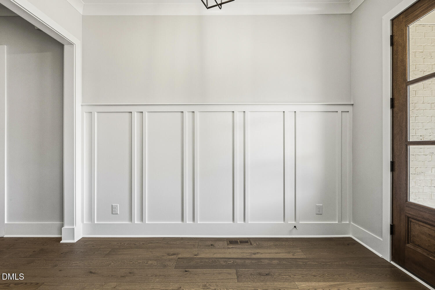 9004 Penny Road Raleigh, NC 27606 - Photo 8 of 84 010