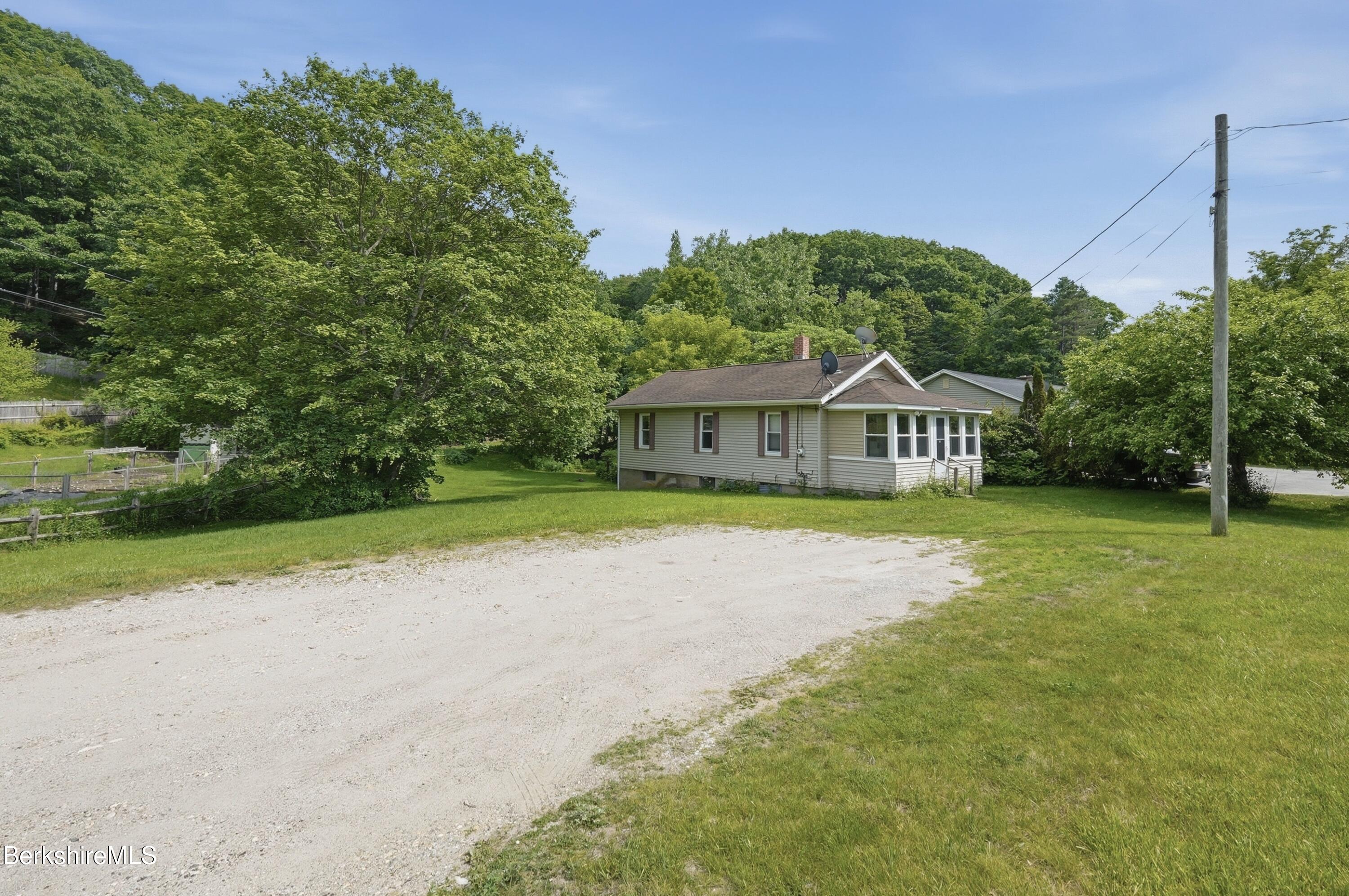 688 Cheshire Road Lanesborough, MA 01237 - Photo 5 of 33 Driveway/Parking