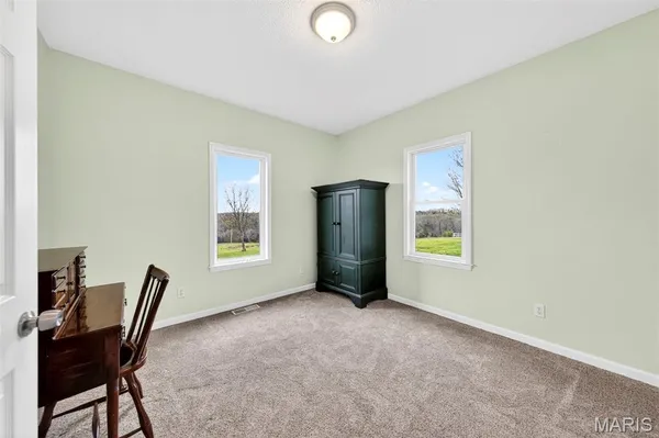 $1,395,000 | 5301 Little Spring Creek Road, Leslie, MO 63056
