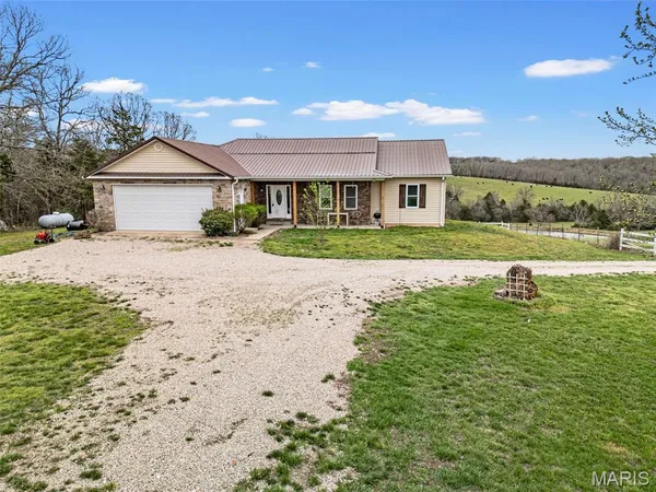 $1,600,000 | 5301 Little Spring Creek Road, Leslie, MO 63056