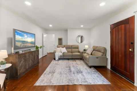$1,049,000 | 5731 Trojan Avenue, San Diego, CA 92115