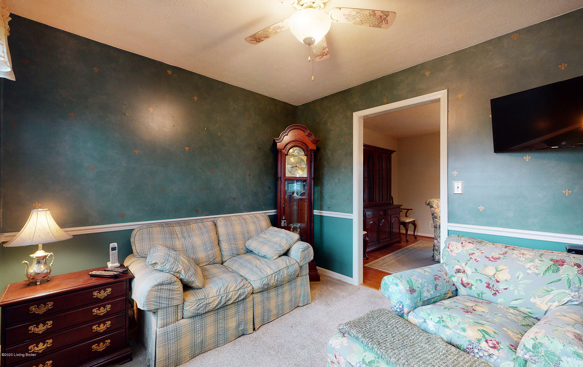 7306 Grannel Road Louisville, KY 40214 - Photo 12 of 53 7306-Grannel-Rd-20201202-012