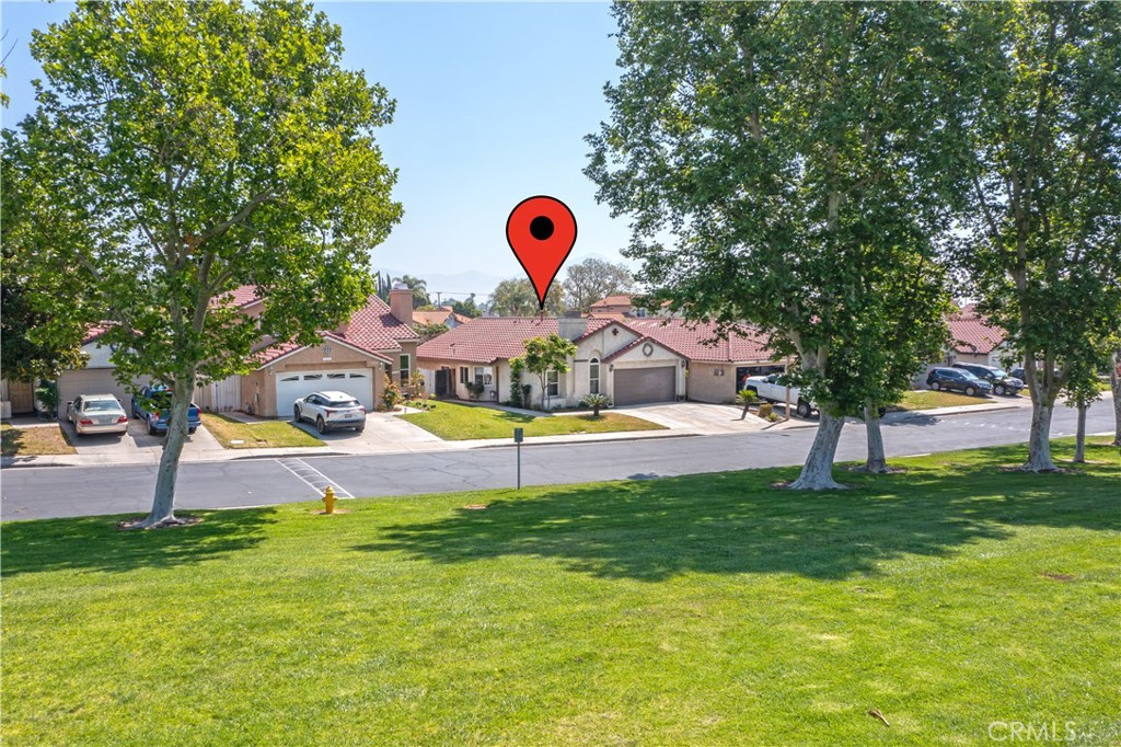 1237 South Althea Avenue Rialto, CA 92376 - Photo 5 of 49