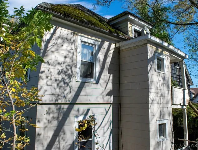 $160,000 | 403 Laforte Avenue, Syracuse, NY 13207