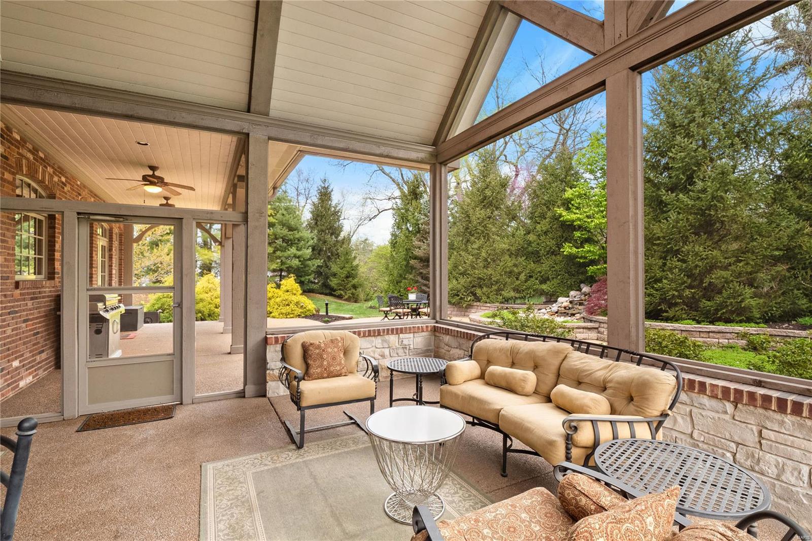 12715 Clayton Road Town and Country, MO 63141 - Photo 21 of 52