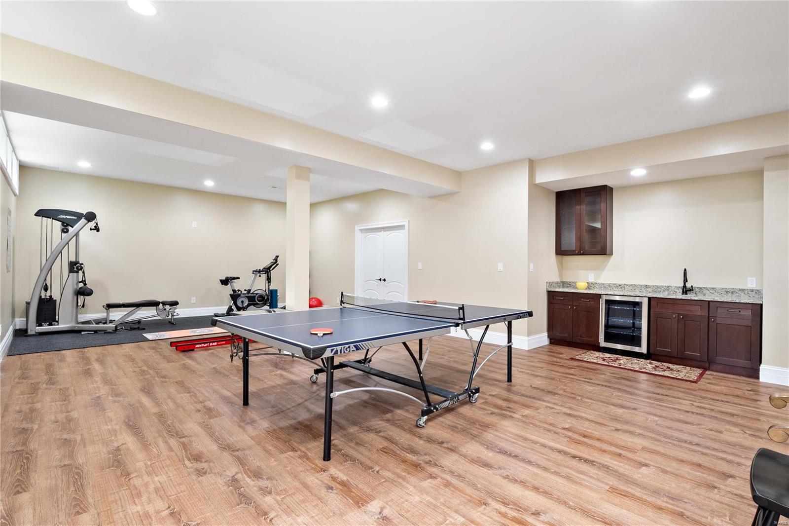 12715 Clayton Road Town and Country, MO 63141 - Photo 46 of 52