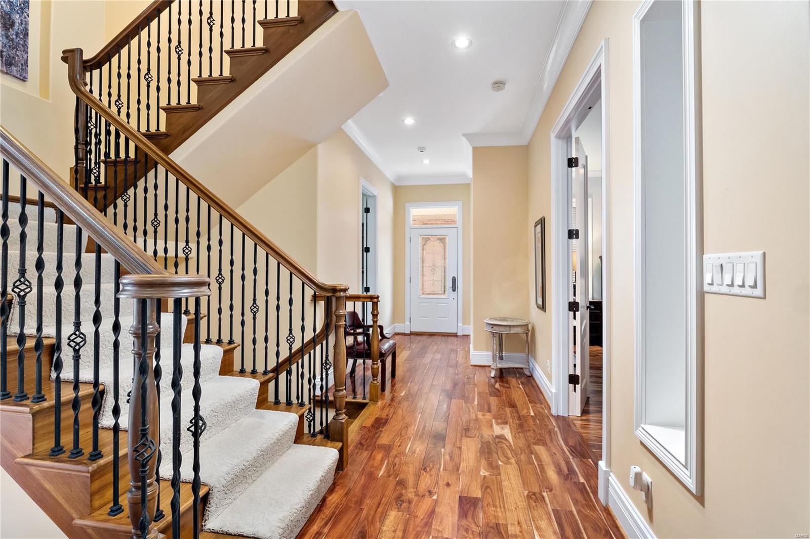 12715 Clayton Road Town and Country, MO 63141 - Photo 7 of 52