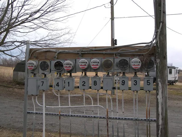 $715,000 | 1150 Chapman Lake Drive, Warsaw, IN 46582