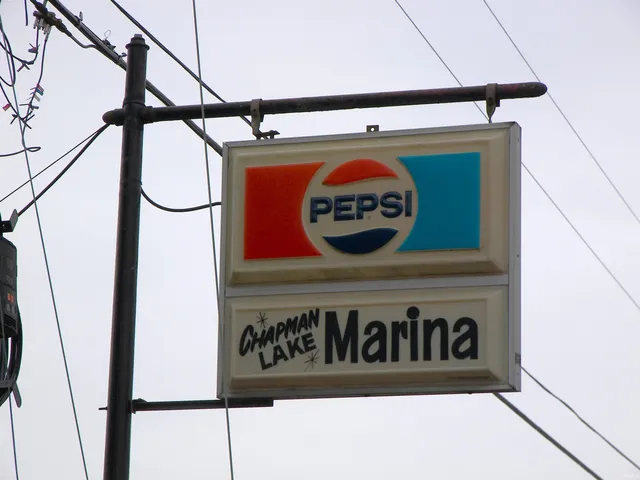 $715,000 | 1150 Chapman Lake Drive, Warsaw, IN 46582