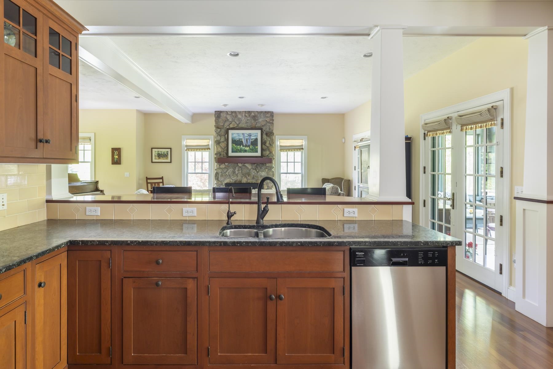 170 Fieldstone Road Hopkinton, NH 03229 - Photo 13 of 60