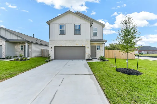 $289,990 | 1982 Brookpointe Lane, Dayton, TX 77535