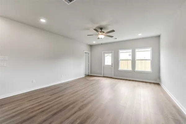 $284,990 | 1982 Brookpointe Lane, Dayton, TX 77535