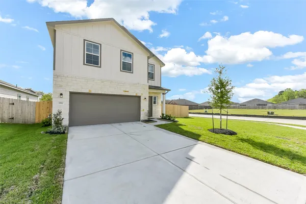 $284,990 | 1982 Brookpointe Lane, Dayton, TX 77535