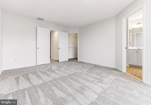 $389,900 | 341 Concetta Drive, Mount Royal, NJ 08061