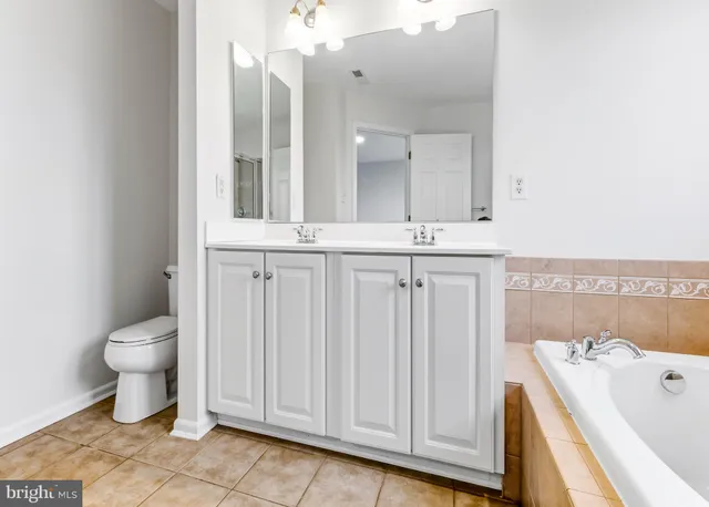 $389,900 | 341 Concetta Drive, Mount Royal, NJ 08061