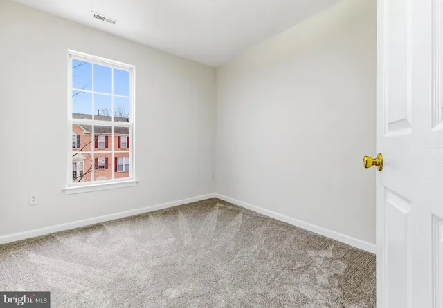 $389,900 | 341 Concetta Drive, Mount Royal, NJ 08061