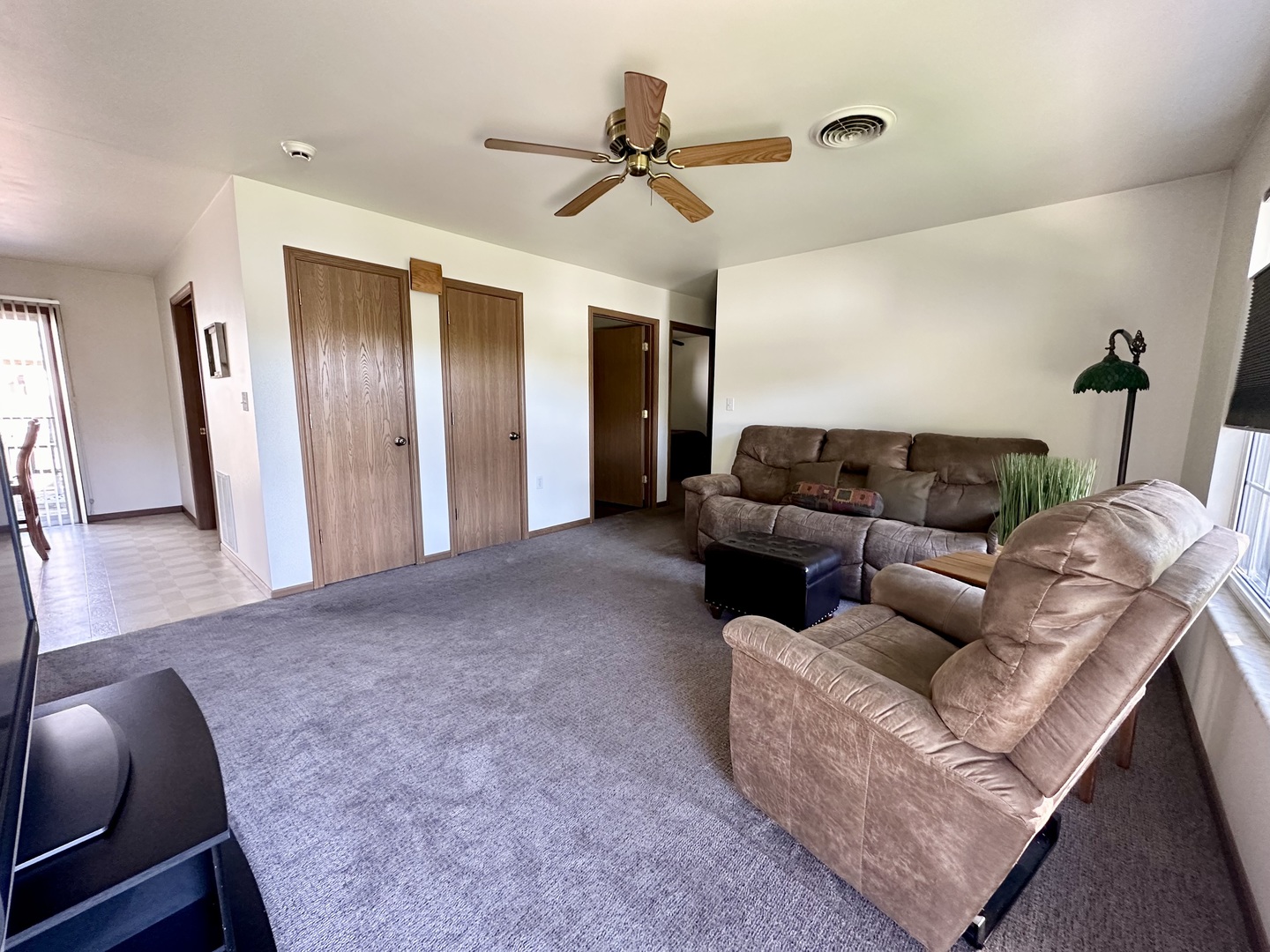 809 Caton Street Ottawa, IL 61350 - Photo 3 of 20 Gallery Image 3