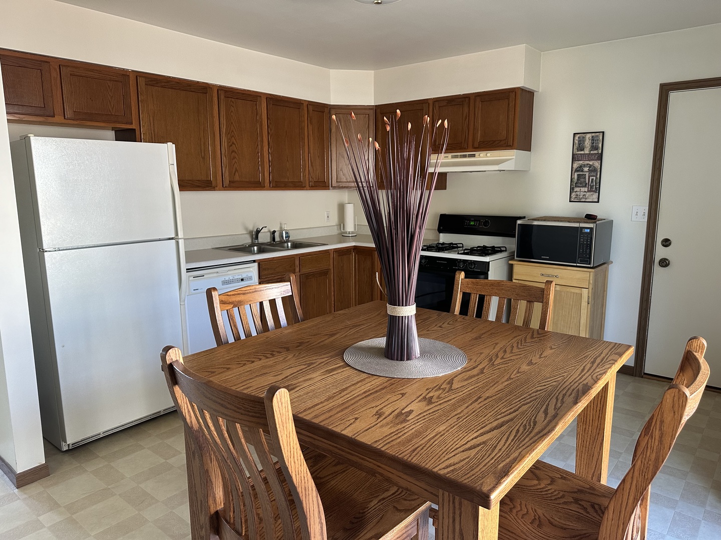 809 Caton Street Ottawa, IL 61350 - Photo 7 of 20 Gallery Image 7