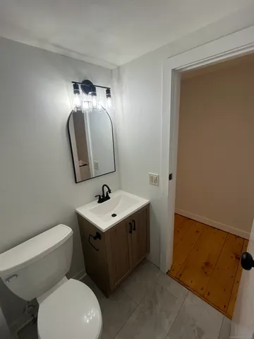 $2,300 | 9 Essex Road, Westbrook, CT 06498