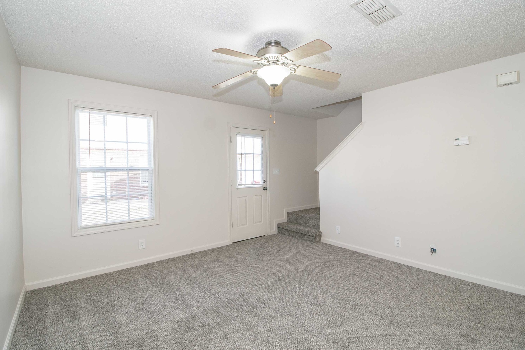 299 Raleigh Drive, Unit C2 Clarksville, TN 37043 - Photo 9 of 22