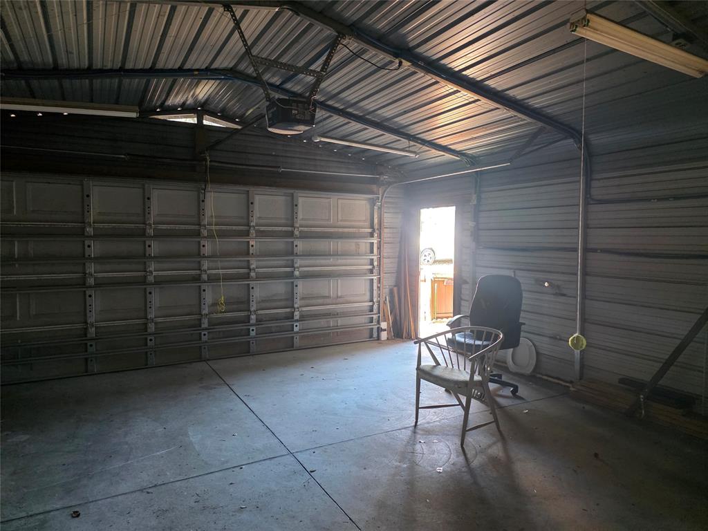 1985 Shore Road Avon Park, FL 33825 - Photo 8 of 21