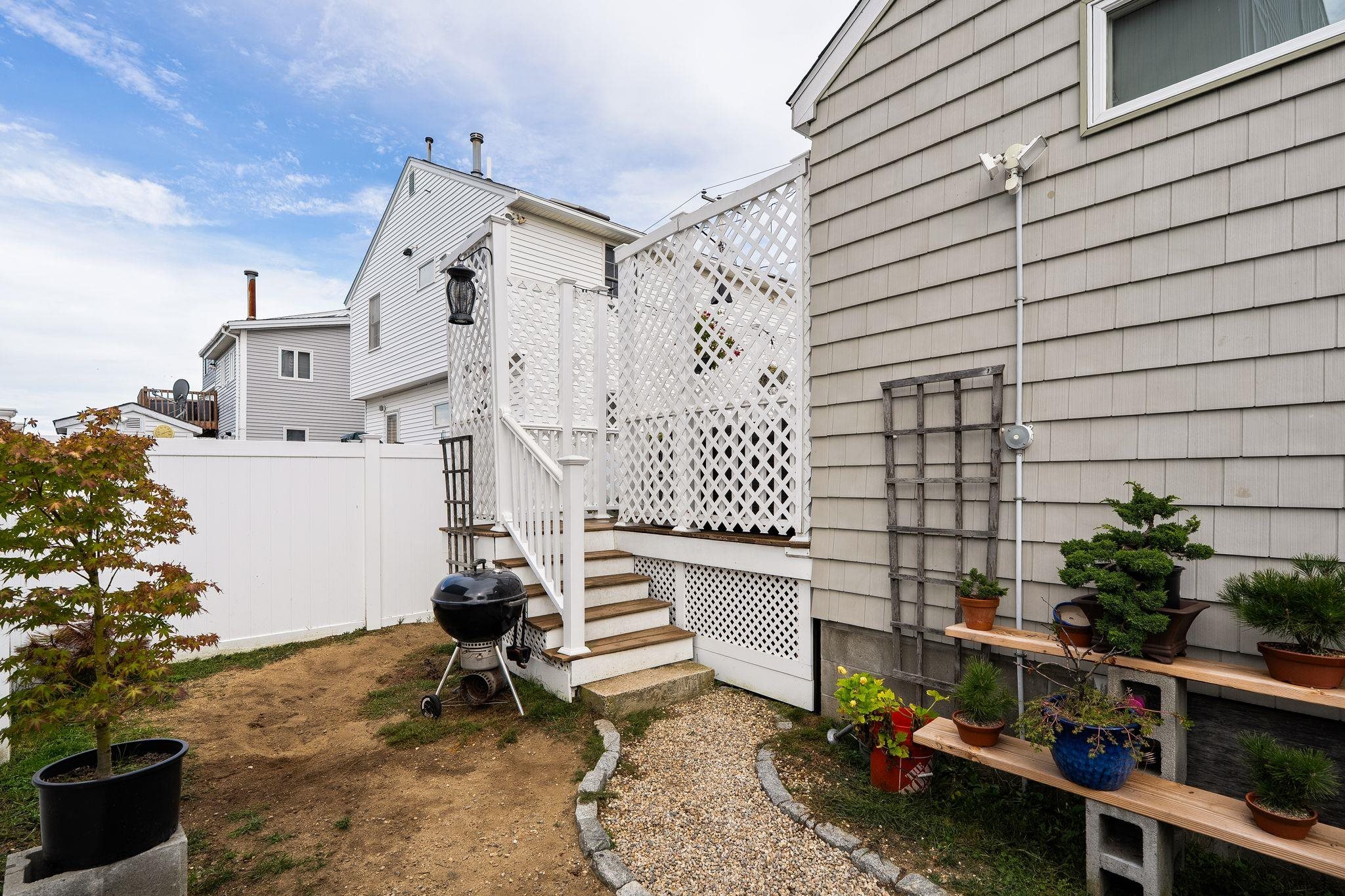 27 Hobson Avenue Hampton, NH 03842 - Photo 39 of 51
