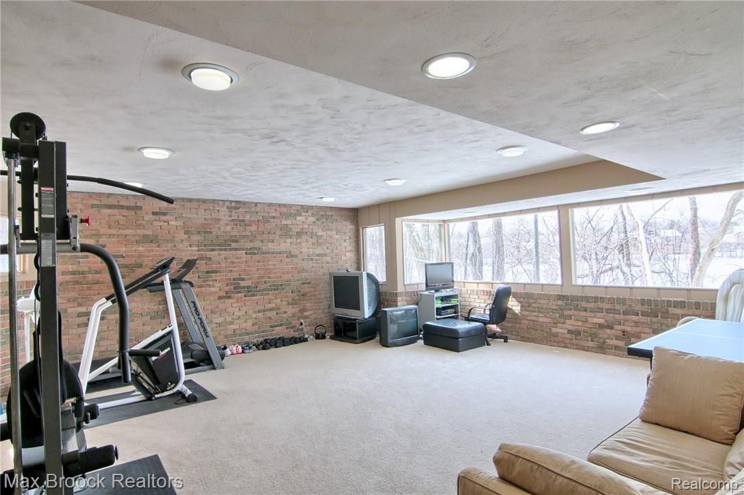 4180 Stoddard Road West Bloomfield, MI 48323 - Photo 22 of 43 Finished_Lower_Level_l.jpg