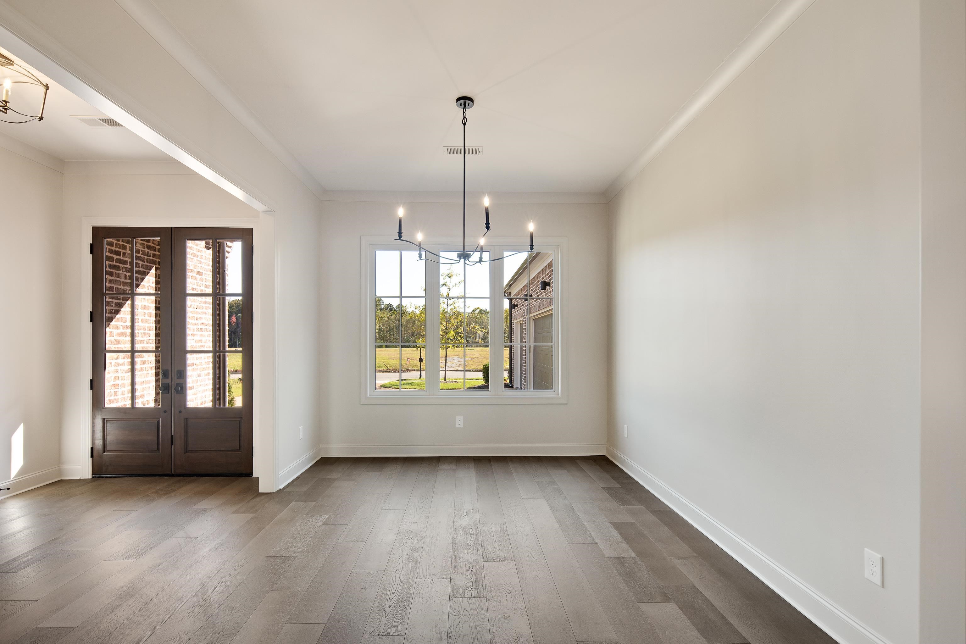 1343 Kate Drive Collierville, TN 38017 - Photo 5 of 39