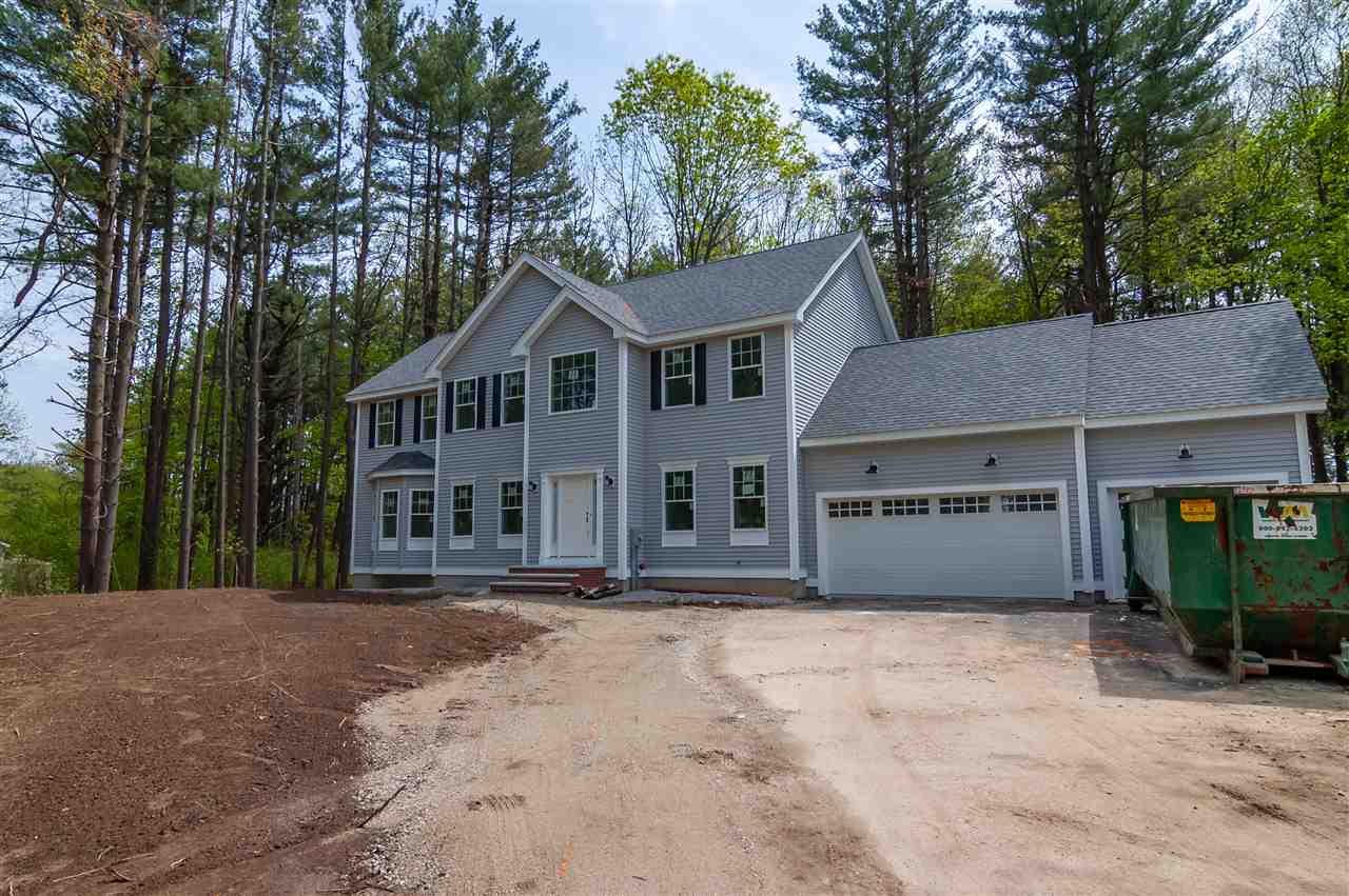 81 Kelly Road Salem, NH 03079 - Photo 1 of 21