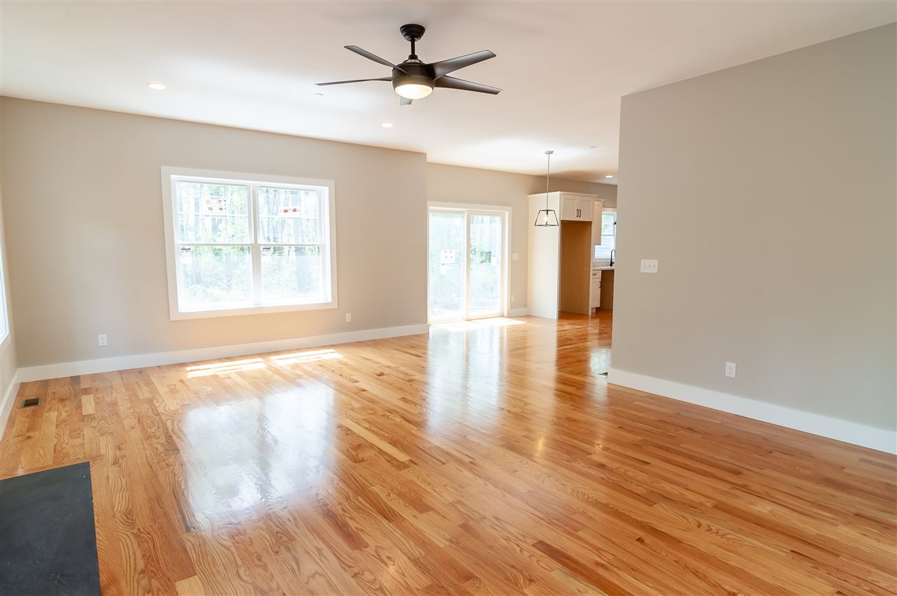 81 Kelly Road Salem, NH 03079 - Photo 11 of 21
