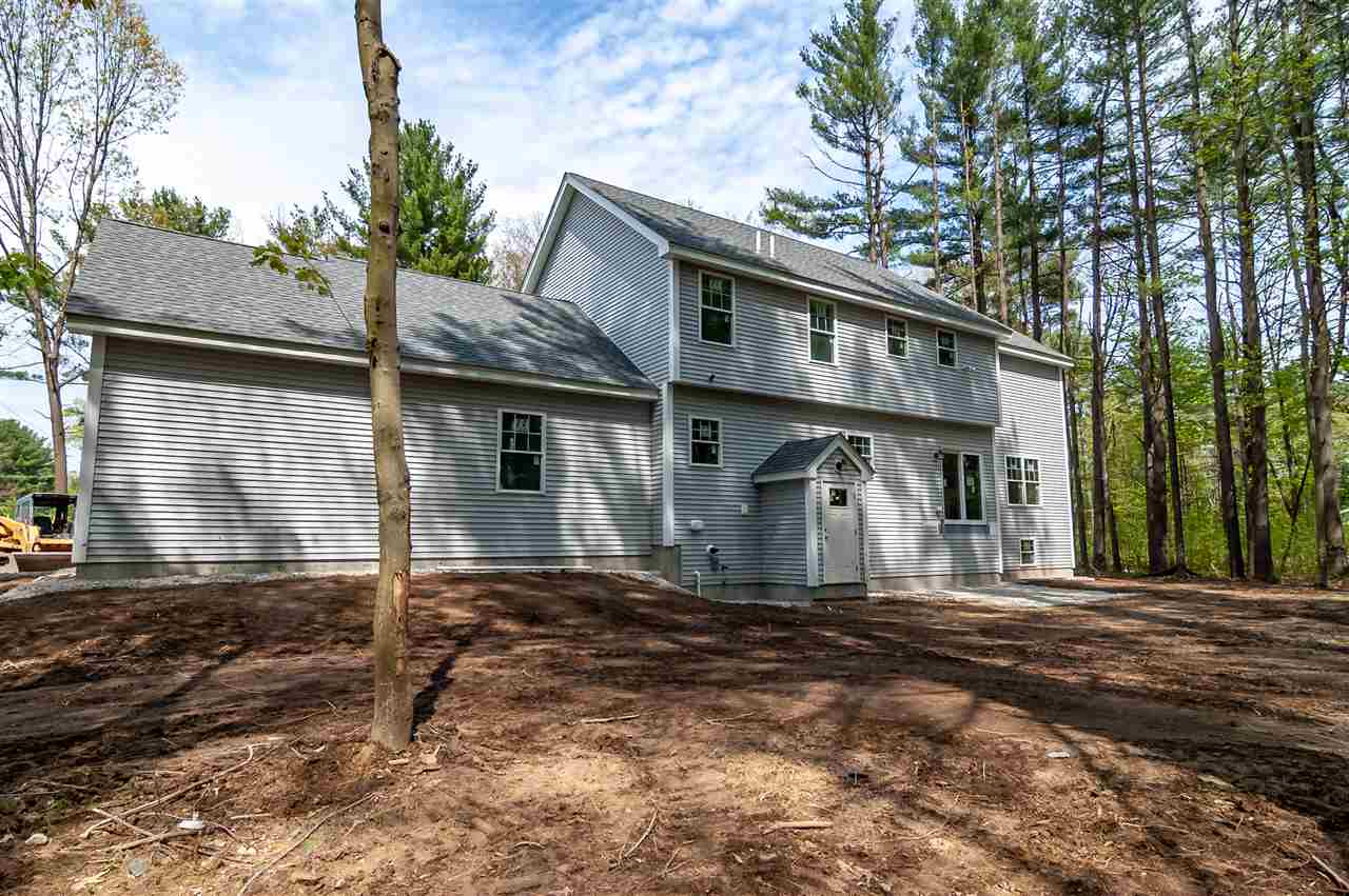 81 Kelly Road Salem, NH 03079 - Photo 3 of 21