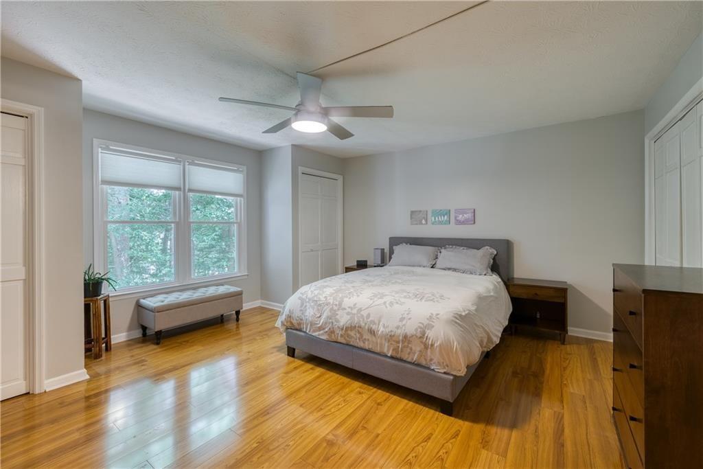 1445 Oakridge Circle Decatur, GA 30033 - Photo 14 of 23