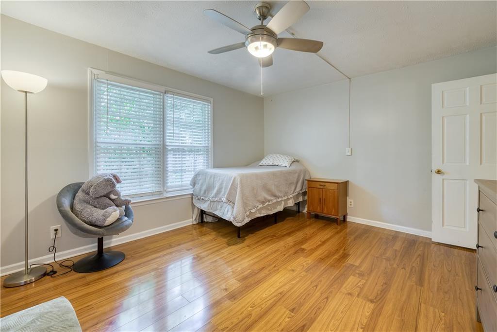 1445 Oakridge Circle Decatur, GA 30033 - Photo 19 of 23