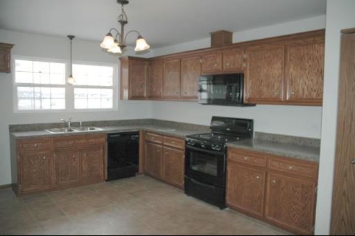 643 Enclave Lane Manteno, IL 60950 - Photo 9 of 12