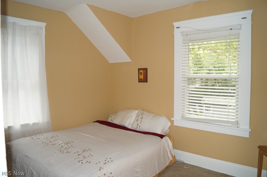 2252 Maplewood Road Cleveland, OH 44118 - Photo 14 of 22 Gallery Image 14
