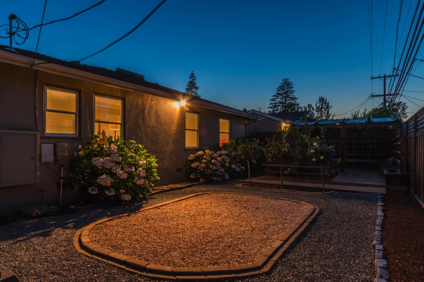 559 Alhambra Road San Mateo, CA 94402 - Photo 19 of 21 Gallery Image 19