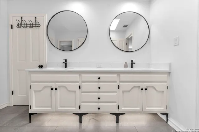 $1,325,000 | 12514 Elm Manor Street, San Antonio, TX 78230