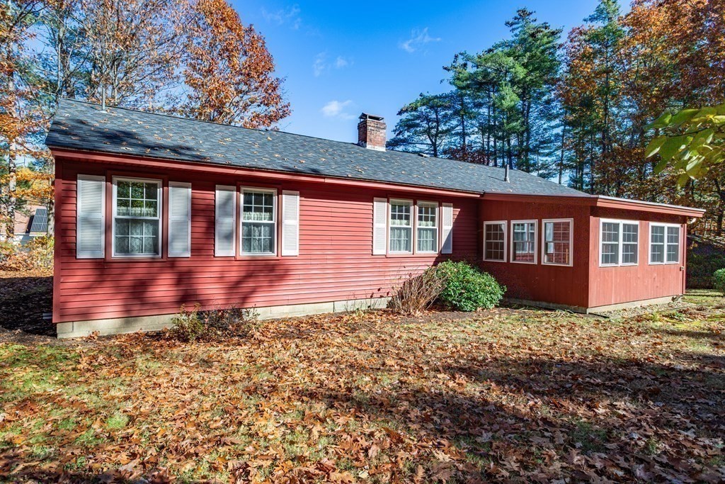 589 Turnpike Road Ashby, MA 01431 - Photo 5 of 40 a front view of a house with a yard