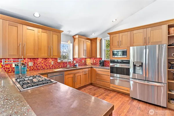 $995,000 | 3145 Brown Road, Ferndale, WA 98248