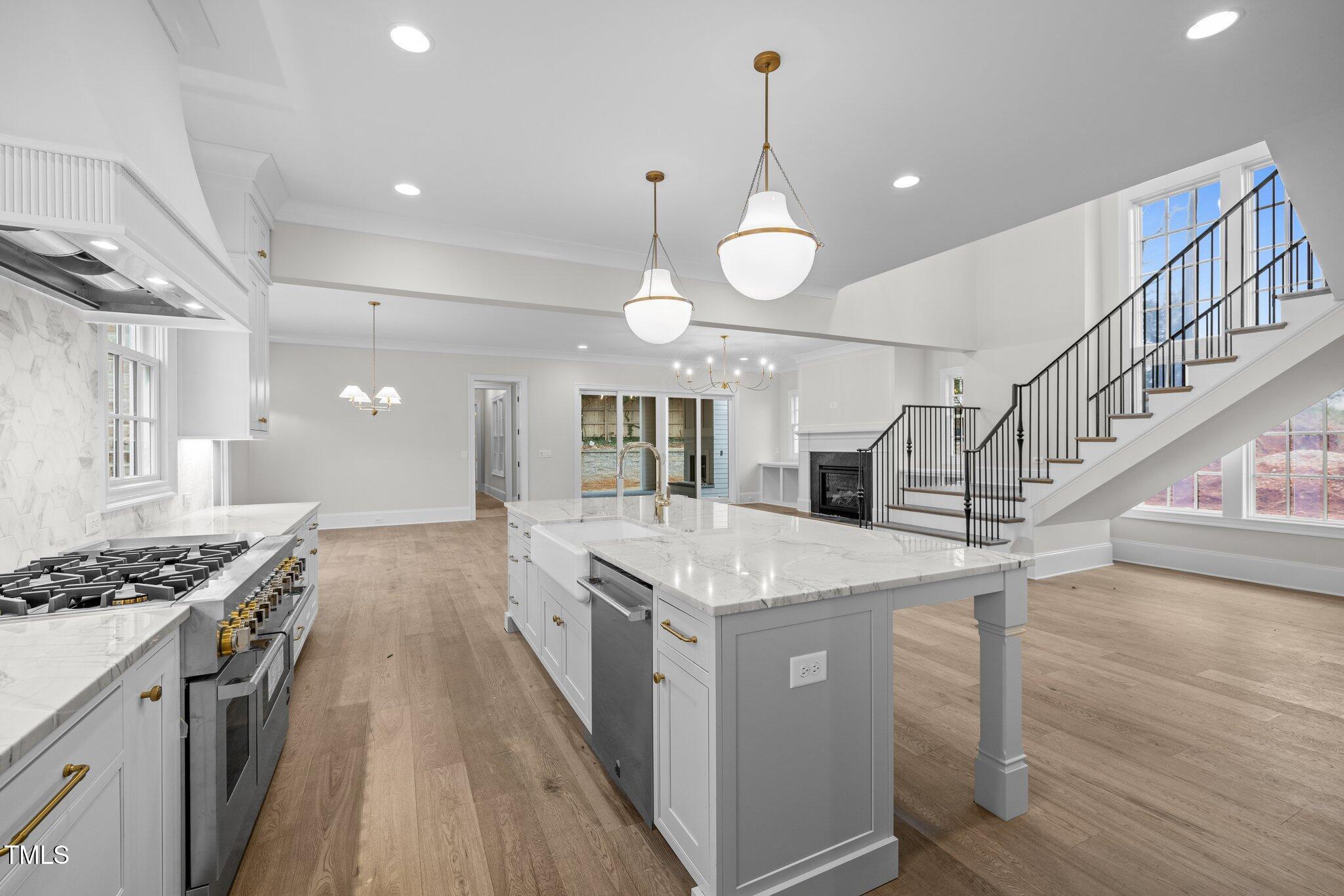 2642 Marchmont Street Raleigh, NC 27608 - Photo 20 of 66 15-web-or-mls-5Z8A3323