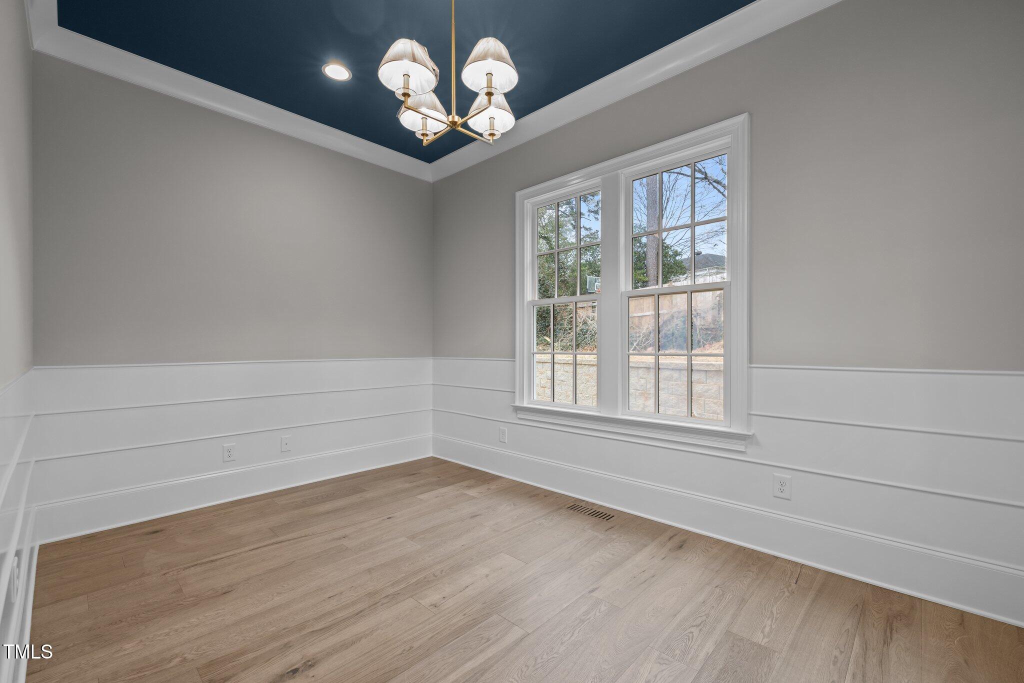2642 Marchmont Street Raleigh, NC 27608 - Photo 34 of 66 29-web-or-mls-5Z8A3366