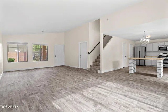 $2,800 | 4051 East Melinda Lane, Phoenix, AZ 85050