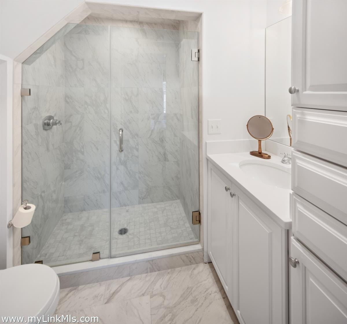 16 S Road Chilmark, MA 02535 - Photo 29 of 30 a bathroom with a shower and a toilet
