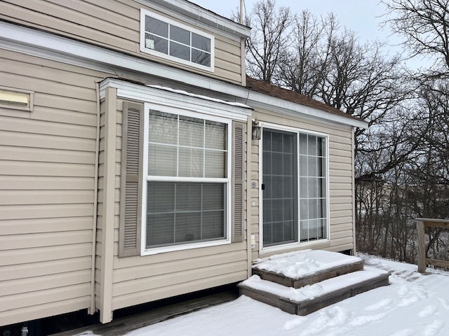 2795 East 28th Road Marseilles, IL 61341 - Photo 2 of 22 a front view of a house with a yard